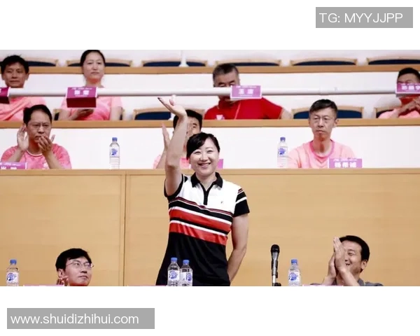 专访羽毛球明星杨丽揭秘她成功背后的努力与坚持